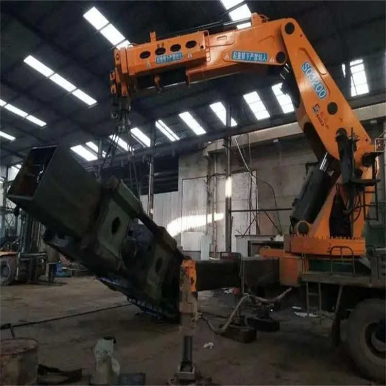 麻江130吨折臂吊车出租吊机租赁附近电话