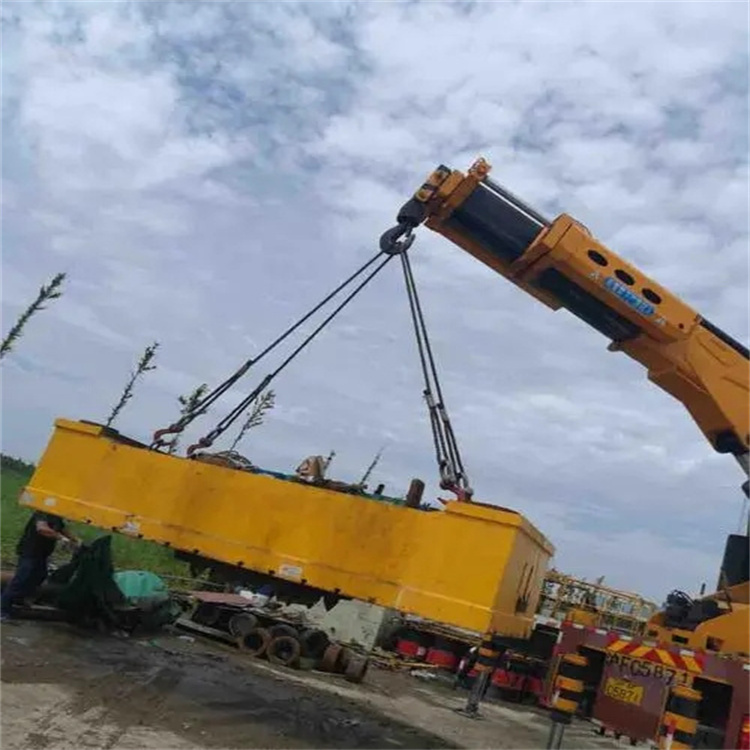 麻江随车吊吊集装箱怎么吊